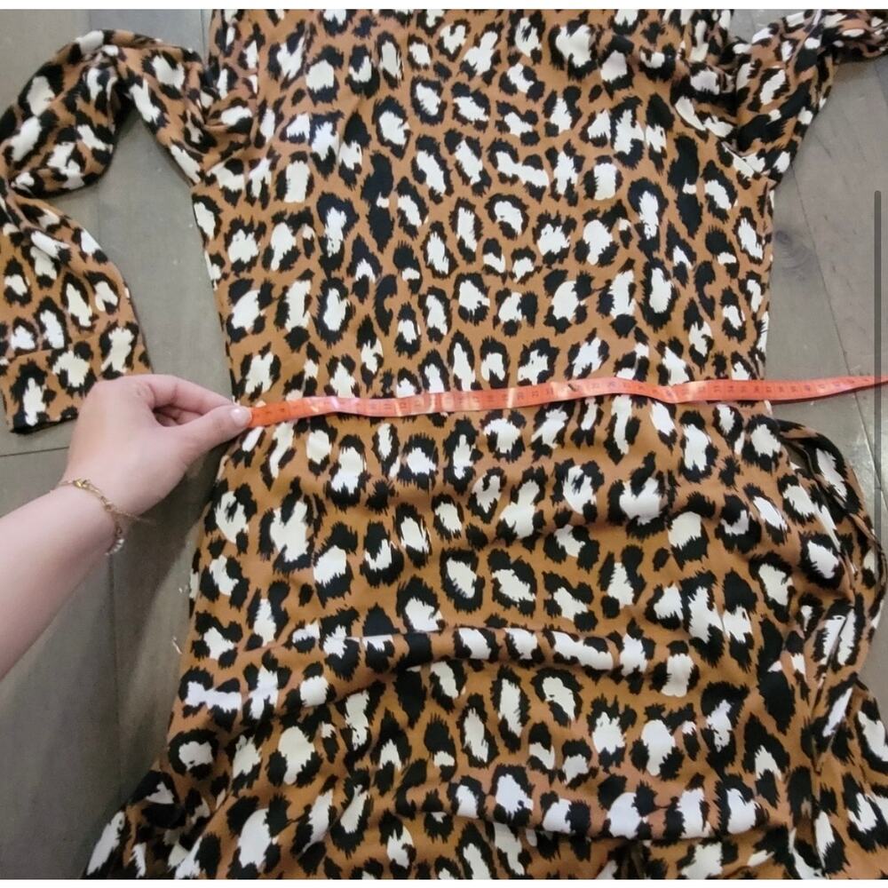 Diane Von Furstenberg Jeanne Silk Leopard Jersey Wrap Dress - Picture 12 of 16